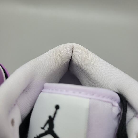 Nike Air Jordan 1 Mid GS Barely Grape Size 5Y Youth - Picture 10 of 10